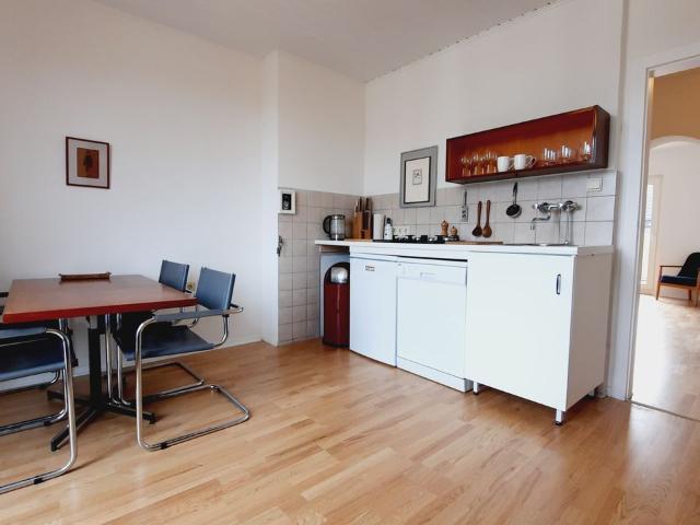 Wohnen über den Dächern Düsseldorfs, Dusseldorf Amsterdam Apartments for Rent