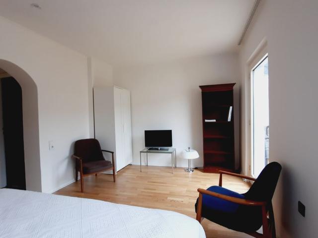 Wohnen über den Dächern Düsseldorfs, Dusseldorf Amsterdam Apartments for Rent