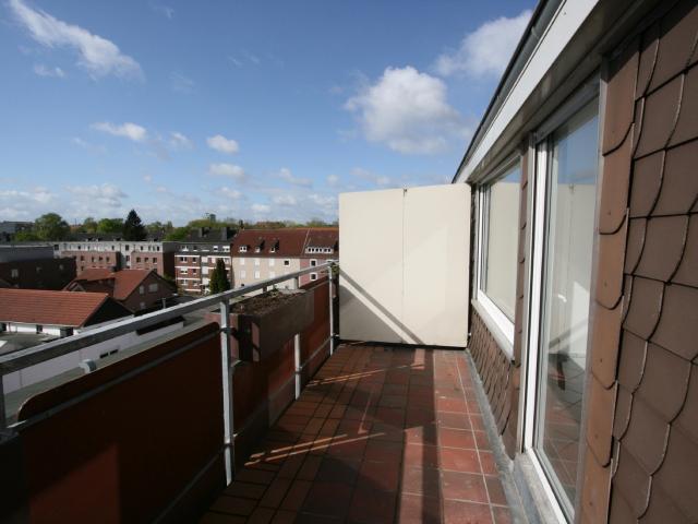 Wohnen über den Dächern: Gemütliche 1 Zimmer Wohnung mit Balkon im Südviertel