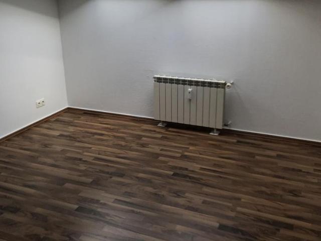 Wohnen über der Stadt 3 Wohnung Maisonette in einer Villa san. Altbau im ca.81m² zu vermieten