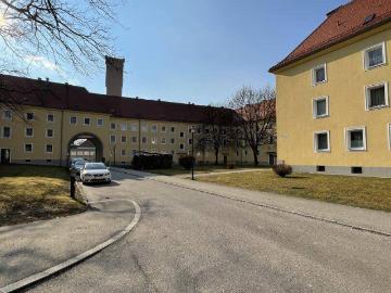Wohnen zum Wohlfühlen! Freundliche 2 Zimmer Wohnung in Steyr mit Wohnküche und vielseitiger Raumaufteilung  ab Oktober verfügbar!