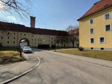 Wohnen zum Wohlfühlen! Freundliche 2 Zimmer Wohnung in Steyr mit Wohnküche und vielseitiger Raumaufteilung  ab Oktober verfügbar!