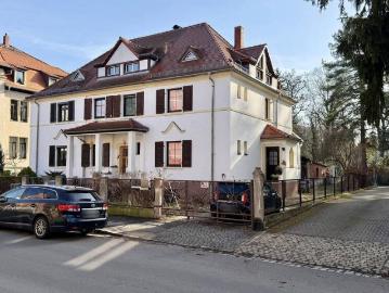 Wohnen zwischen Elbe und Villenflair