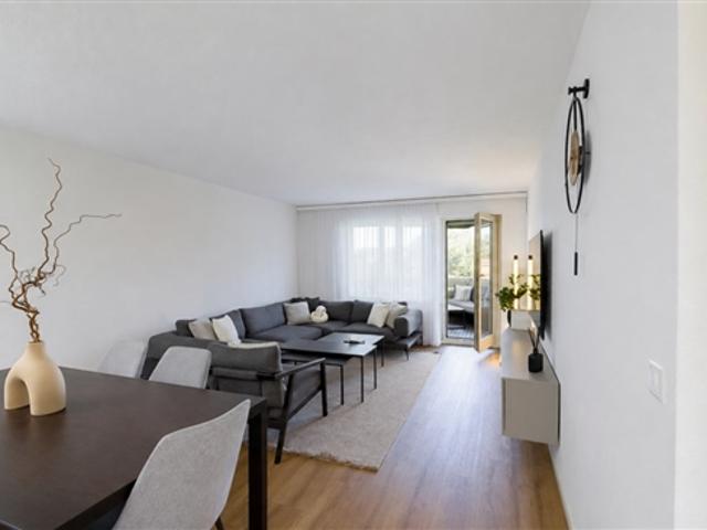 Wohnen zwischen See und Stadt gepflegte 4.5 Zimmer Wohnung nur wenige Schritte vom Greifensee entfernt