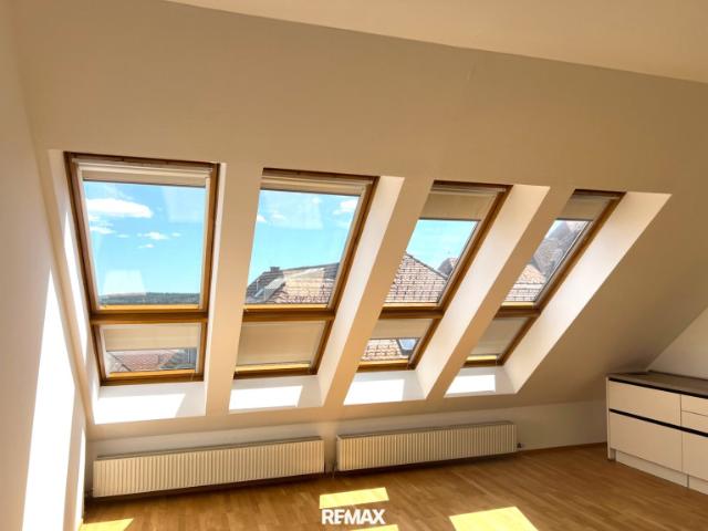 Wohnkomfort in toller Lage – Gepflegte Dachgeschosswohnung mit Lift und KFZ Abstellplatz, Hartberg Zentrum!