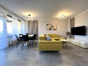 Wohnkomfort mit Weitblick 3 Zimmer Wohnung renoviert & saniert mit Wellnessbereich