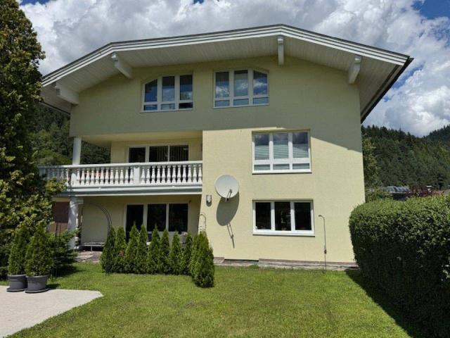 Wohnhaus und angrenzendes Grundstück mit insgesamt 1509 m² Grundfläche in sonniger und ruhiger Lage von Fritzens