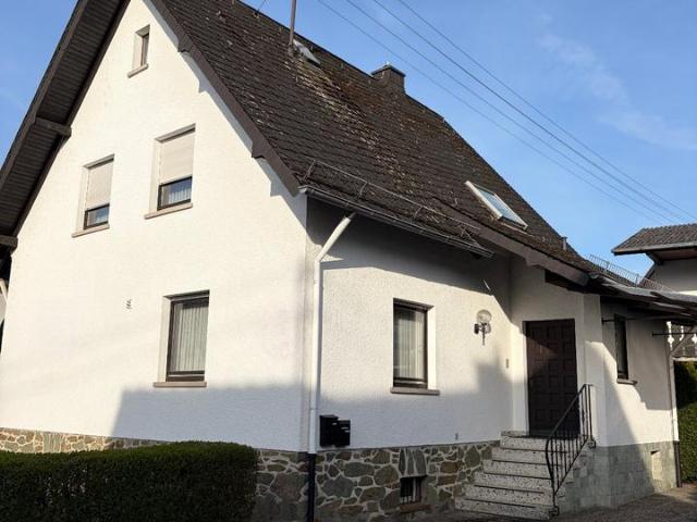 Wohnhaus Vorder und Hinterhaus in Wetzlar Hermannstein