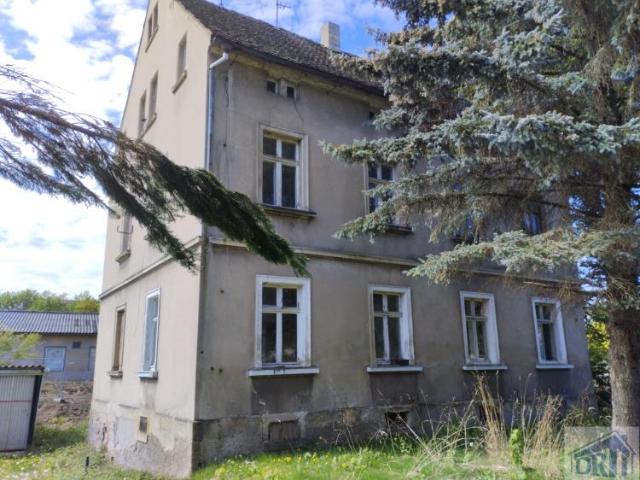 Wohnhaus zentrumsnah zum Sanieren!