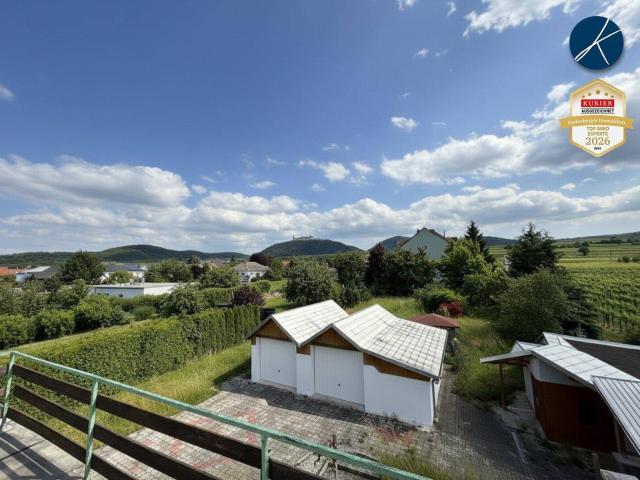 Wohnhaus auf großzügigem Bauland mit Blick auf Stift Göttweig