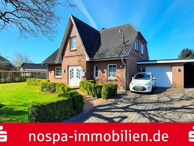 Wohnhaus aus ca 2002 auf einem über 1.000 m² großen Grundstück!