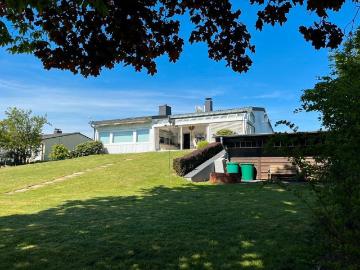 Wohnhaus in Birkenfeld, 330 qm Gesamtfläche, 2200 qm Grundstück
