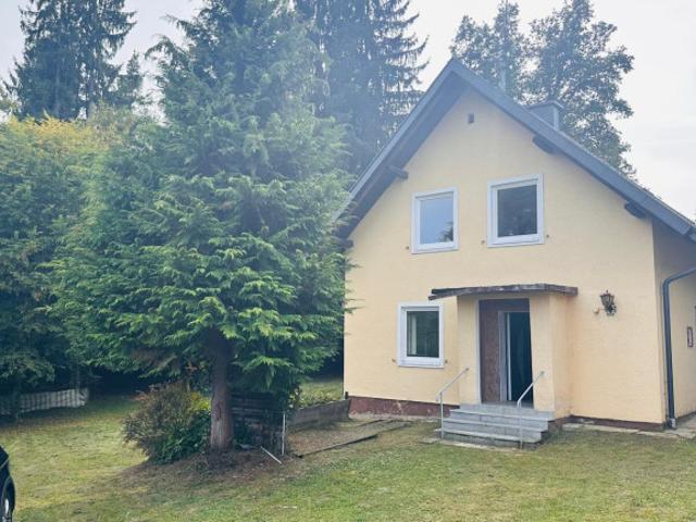 Wohnhaus in ruhiger und sonniger Lage in der Nähe des Wörthersees!