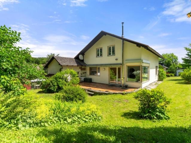 Wohnhaus in ruhiger Zentrumsnähe