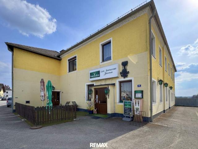Wohnhaus mit Gastronomiebetrieb und Zimmervermietung