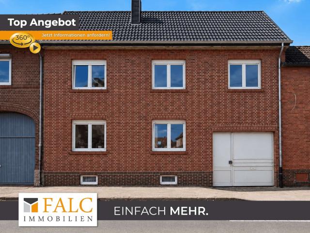 Wohnhaus mit Innenhof und Entwicklungspotenzial