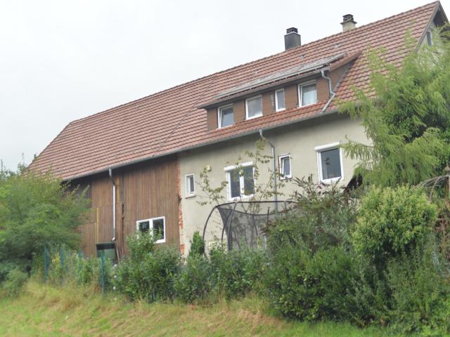 Wohnhaus mit Stall/Scheune
