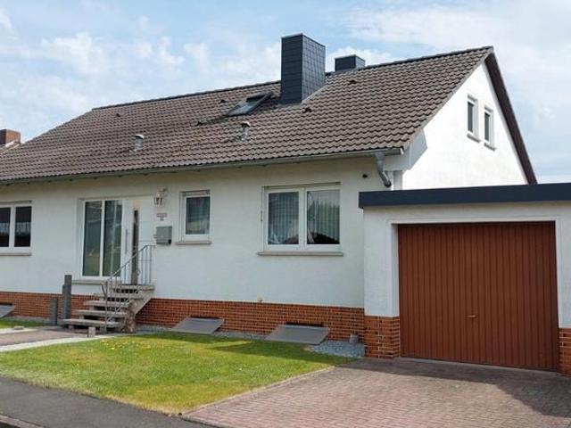Wohnhaus mit viel Potenzial zu verkaufen