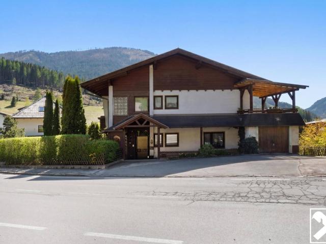 Wohnhaus mit zwei Wohnungen im Herzen von Bad Kleinkirchheim eine mit Wohnrecht