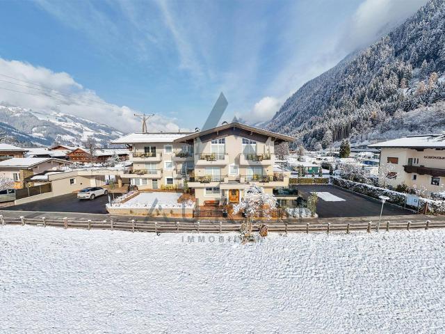 Wohnimmobilie / Apartments mit vielseitigem Potenzial im Zillertal