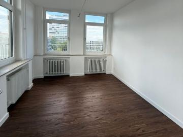 Wohnjuwel am Kesselbrink modernisierte 3 Zimmerwohnung mit hochwertiger Einbauküche