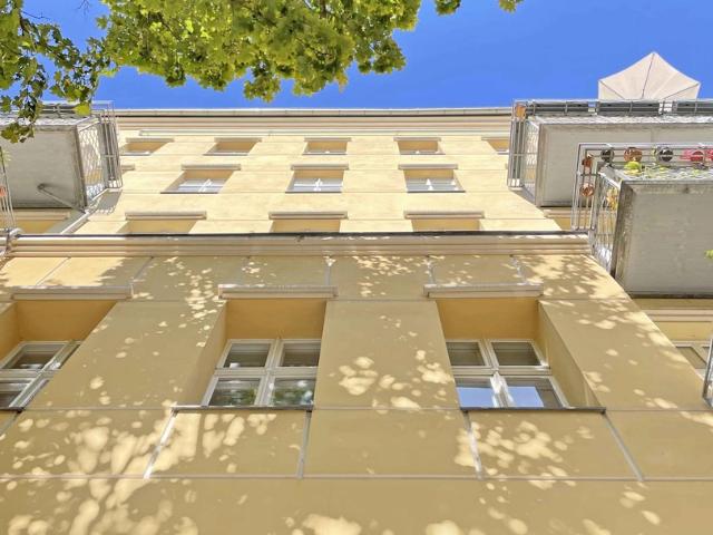 Wohnjuwel am Zionskirchplatz – hochwertig kernsaniert & provisionsfrei