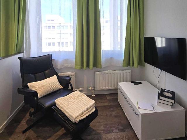 Wohnliches 1 Zimmer Apartment, möbliert und inkl. Ausstattung, zentral in Niederrad
