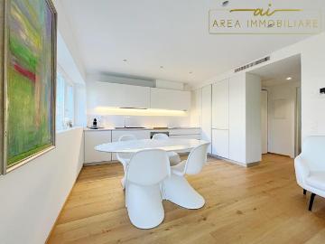 WOHNSCHÖNES UND MODERNES 3.5 ZIMMIGES APARTMENT