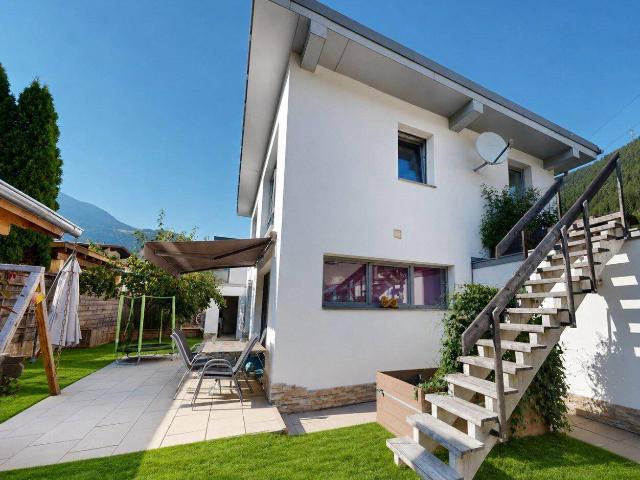 Wohnqualität in ruhiger Lage – Einfamilienhaus mit Garten in Faggen!