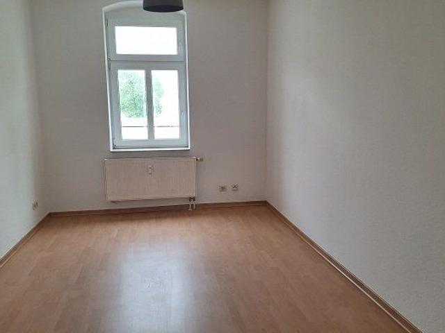Wohnraumfeeling! Balkon, EBK auf Wunsch möglich