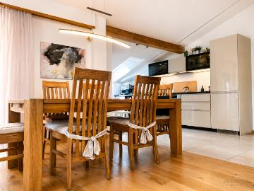 Wohntraum auf zwei Etagen in Imst – helle 5 Zimmer Wohnung mit 2 Terrassen, Balkon & Tiefgarage