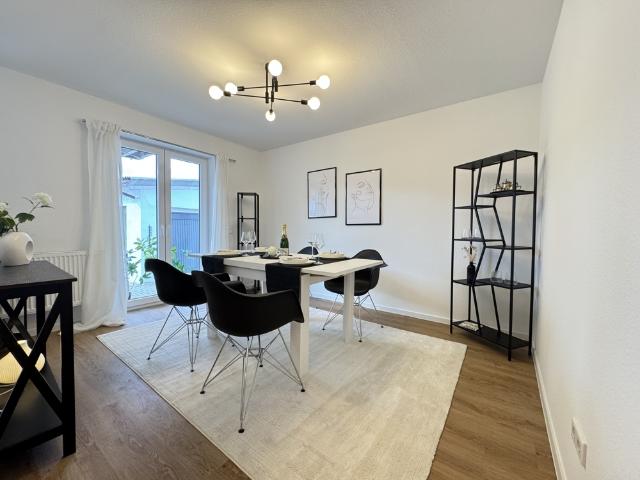 Erstbezug nach Sanierung! Eigentumswohnung mit großer Terrasse, Garage & Mainnähe