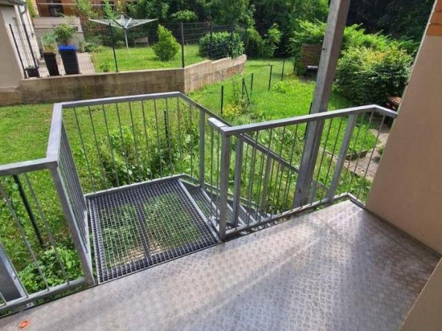 Wohntraum mit eigenem Garten: Helle 3 Zimmer Wohnung zum Wohlfühlen