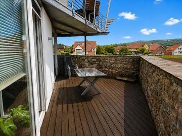 WOHNTRAUM MIT GROßEM BALKON AM DORFRAND!