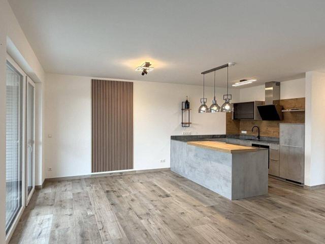 WOHNTRAUM MIT TRAUMHAFTEM KARAWANKENBLICK IN VELDEN AM WÖRTHERSEE!