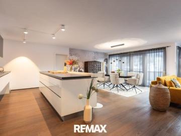 WOHNTRAUM Provisionsfrei für Käufer | Exklusive 4 Zimmer Wohnung mit neuer Vollmöblierung & Bergblick in Wagrain!