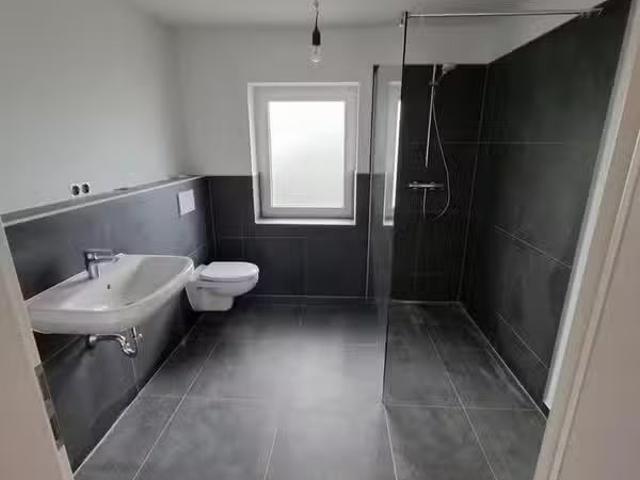Wohnung mieten Behrendorf Erstbezug günstiger PV Strom / E.