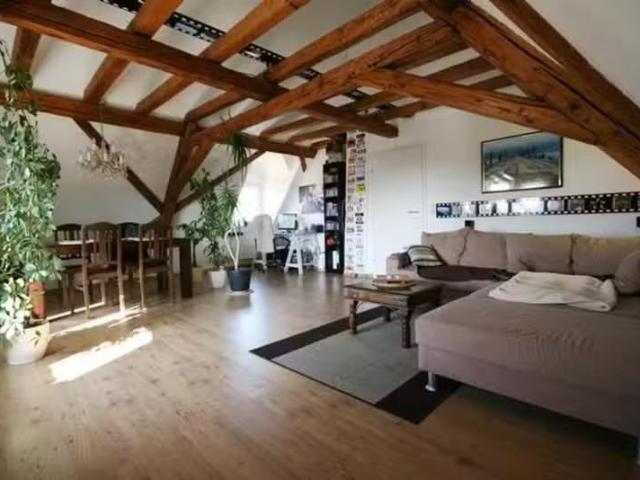 Wohnung mieten Essenheim Charmante Dachgeschosswohnung in Es.