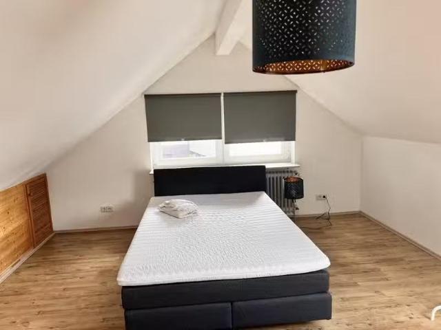 Wohnung mieten Mosbach Zimmer Dachstudio in ruhiger Lage