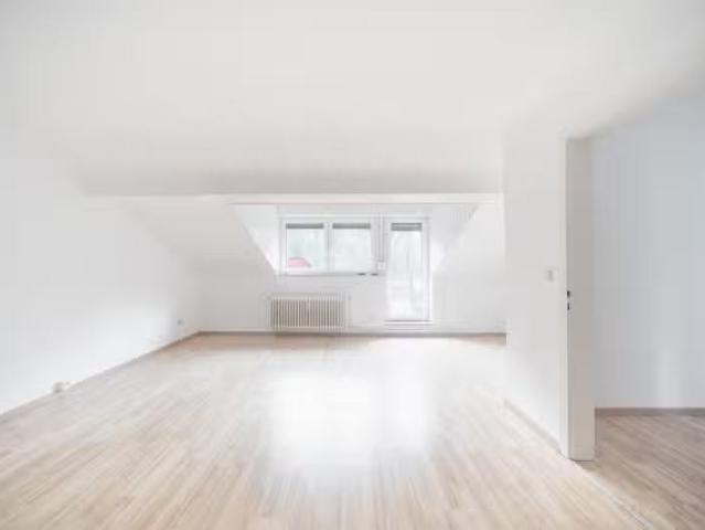 Wohnung mieten Schrießheim Lichtdurchflutete Zweiraum Wohnun.
