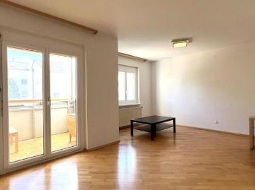Flat for sale in 2000