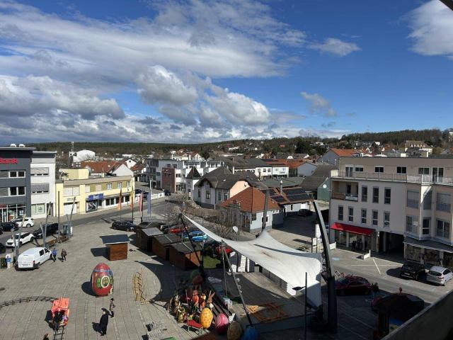 Wohnung mit 69m² Wfl.+ Balkon in bester zentralen Lage, direkt in Oberpullendorf zu vermieten! +KEINE ABLÖSE!