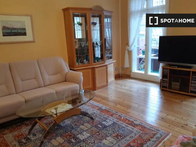 Wohnung mit 1 Schlafzimmer zu vermieten in Berlin