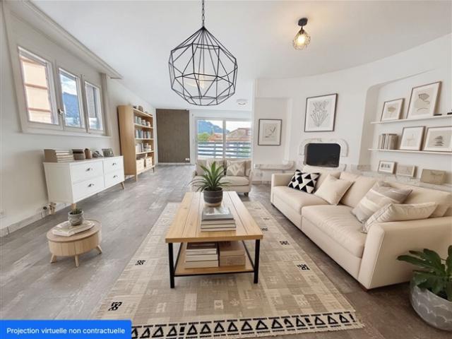 Wohnung mit 2 Balkonen und Blick auf den Hafen von Clarens
