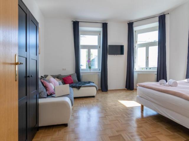 Zu Vermieten 2 Schlafzimmer Wohnung Vienna Vienna DS99384597