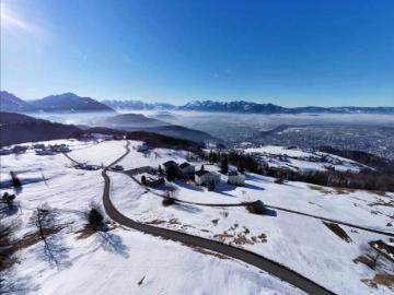 Flat for rent in 6835