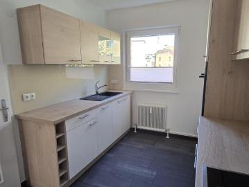 Innsbruck, Tirol - Balkon, Ausgestattete Küche