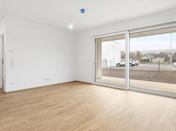 Flat for sale in 2700