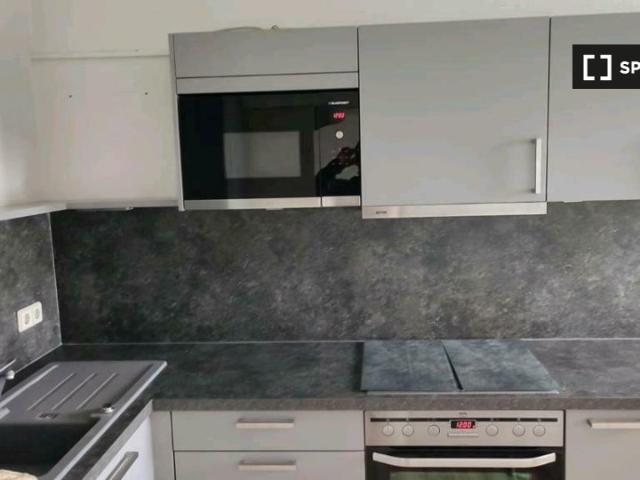 Wohnung mit 2 Schlafzimmern in Wartenberg, Berlin zu vermieten