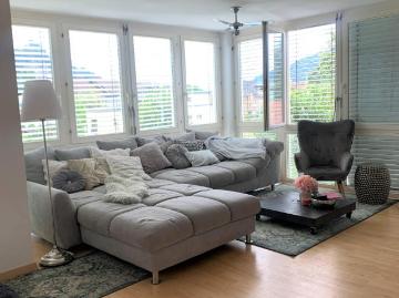 Etagenwohnung zur Miete in 6800 - Keller